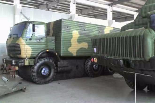 周口大型军事车